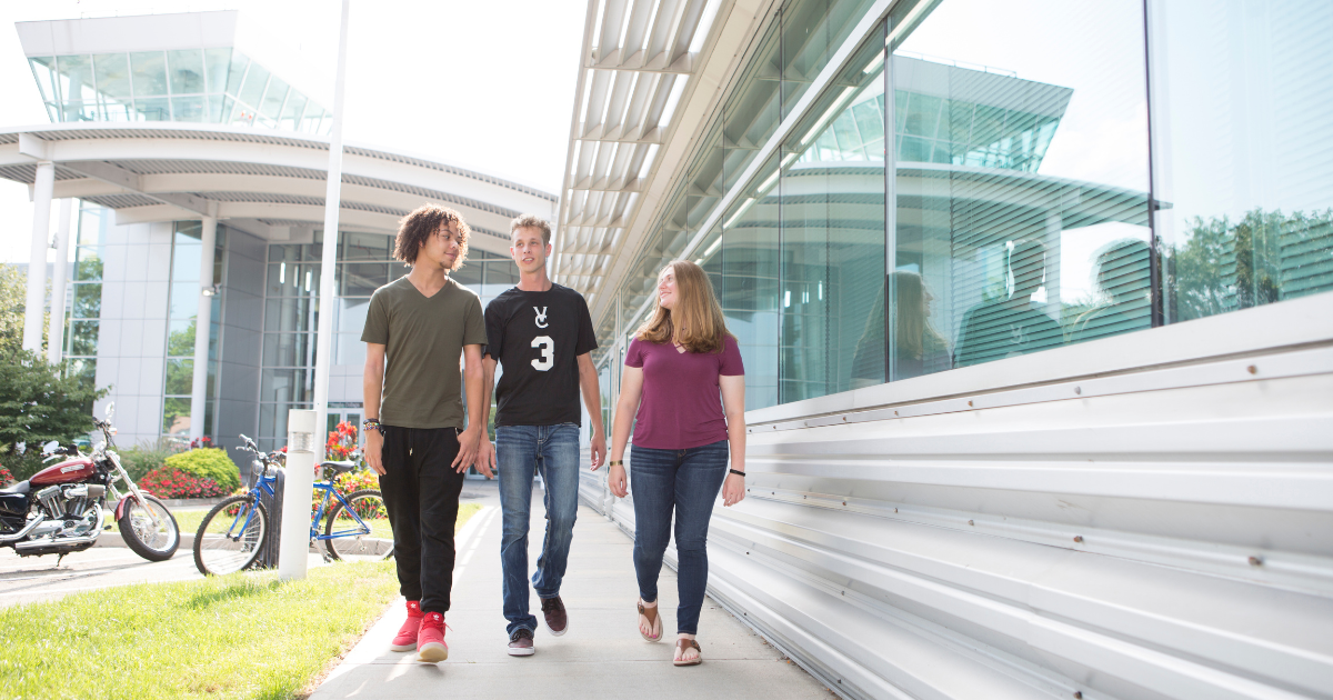 Vaughn students walking on campus